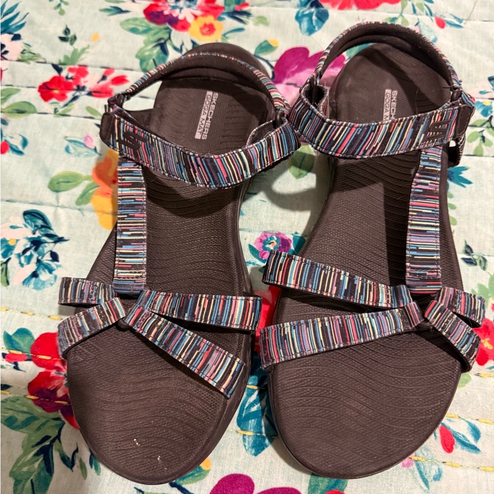Skechers Multicolor Striped Sandals